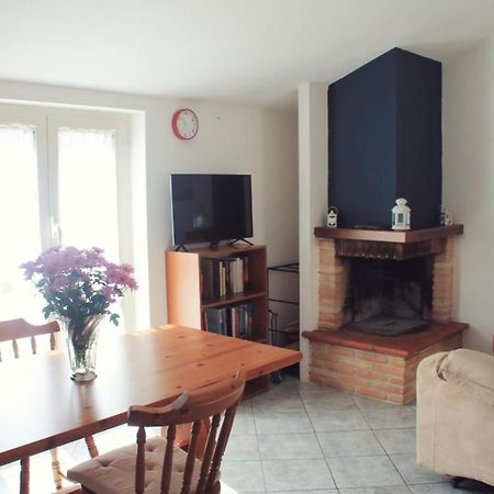 Apartament Mansarda Con Camino Montefranco Zewnętrze zdjęcie