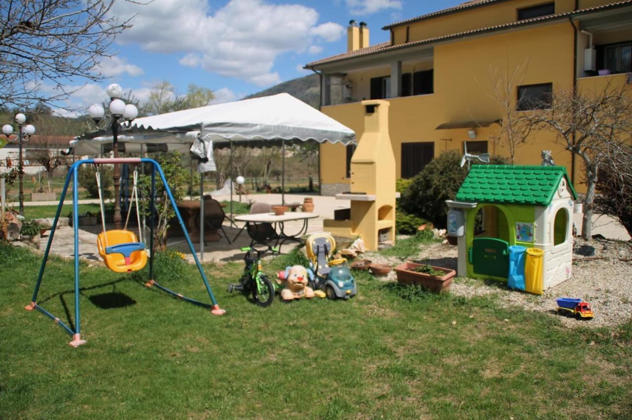 Apartament Mansarda Con Camino Montefranco Zewnętrze zdjęcie