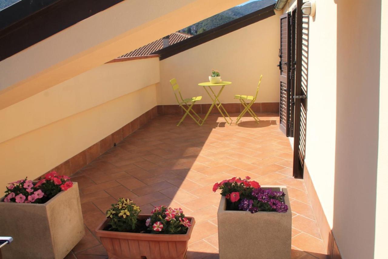 Apartament Mansarda Con Camino Montefranco Zewnętrze zdjęcie