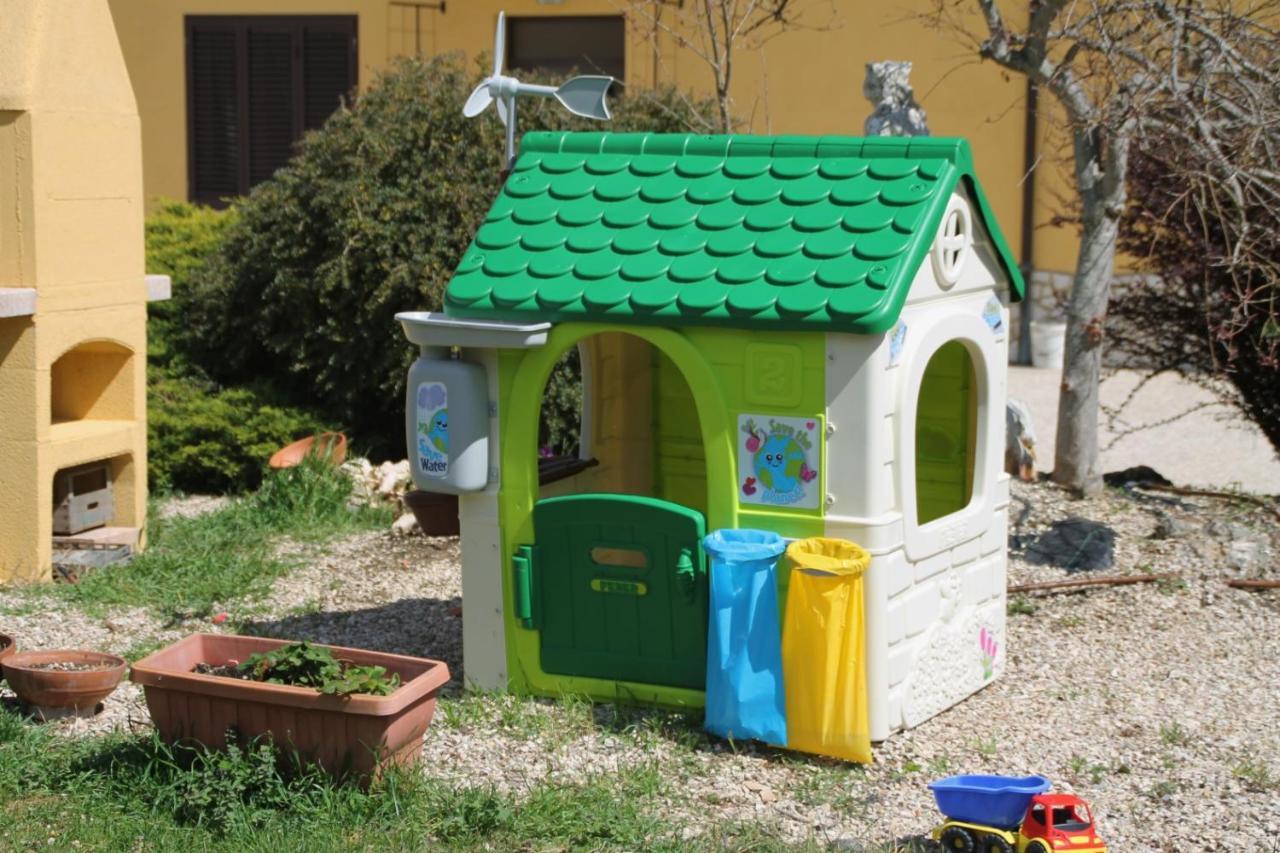 Apartament Mansarda Con Camino Montefranco Zewnętrze zdjęcie